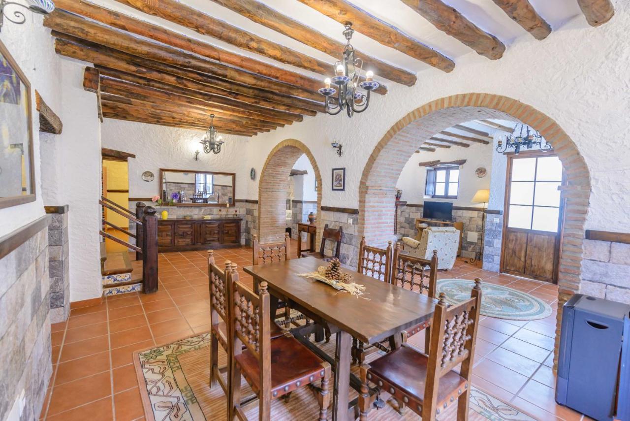 Holiday Home El Pilarillo Piscina Compartida Alcaucín Εξωτερικό φωτογραφία