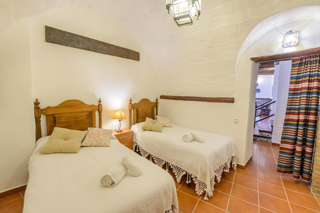 Holiday Home El Pilarillo Piscina Compartida Alcaucín Εξωτερικό φωτογραφία